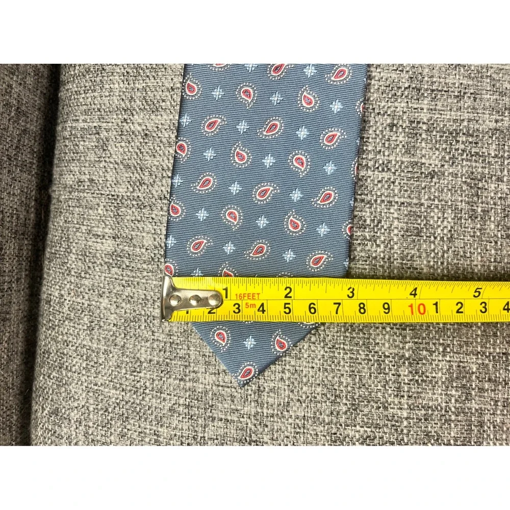 Jos. A. Bank Heritage Collection Blue Paisley Silk Handmade Necktie 59inch